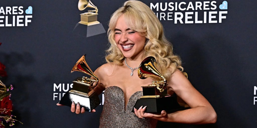 LOS GANADORES DE LOS PREMIOS&nbsp;GRAMMY