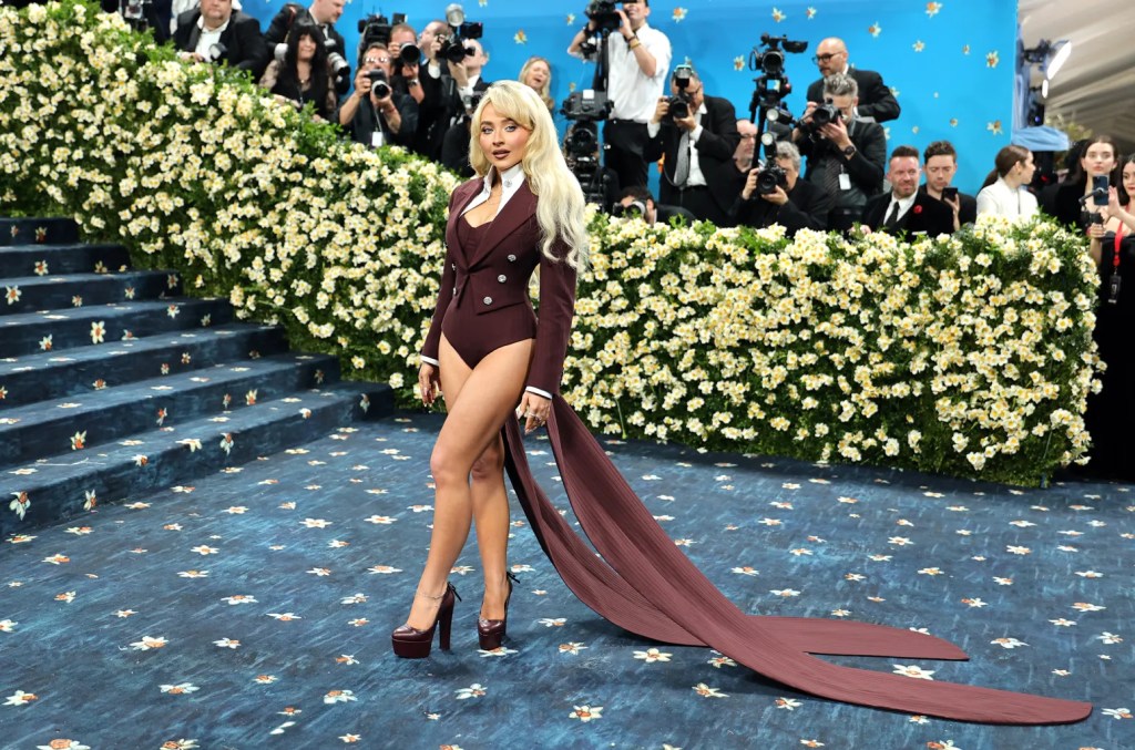 ¿POR QUÉ TODOS ESTABAN SIN PANTALONES EN LA MET&nbsp;GALA?