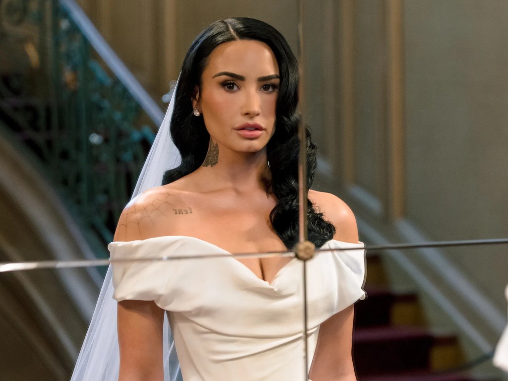 ¿POR QUÉ LAS NOVIAS PREFIEREN UN VIVIENNE&nbsp;WESTWOOD?