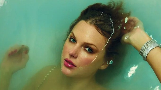 QUIÉN ES OPHELIA, LA INESPERADA MUSA DE TAYLOR&nbsp;SWIFT