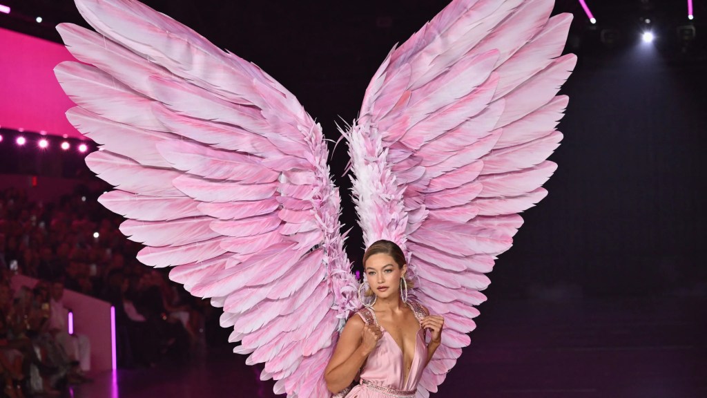 TODO SOBRE EL VICTORIA’S SECRET FASHION SHOW&nbsp;2025