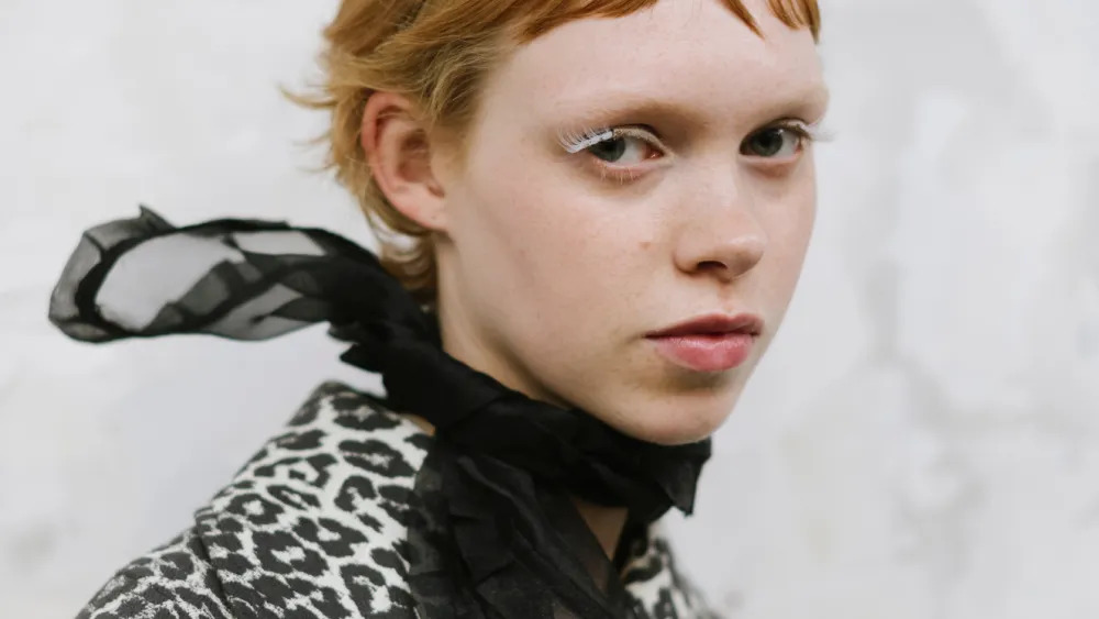 5 TENDENCIAS DE BELLEZA QUE VIMOS EN LAS SEMANAS DE LA&nbsp;MODA