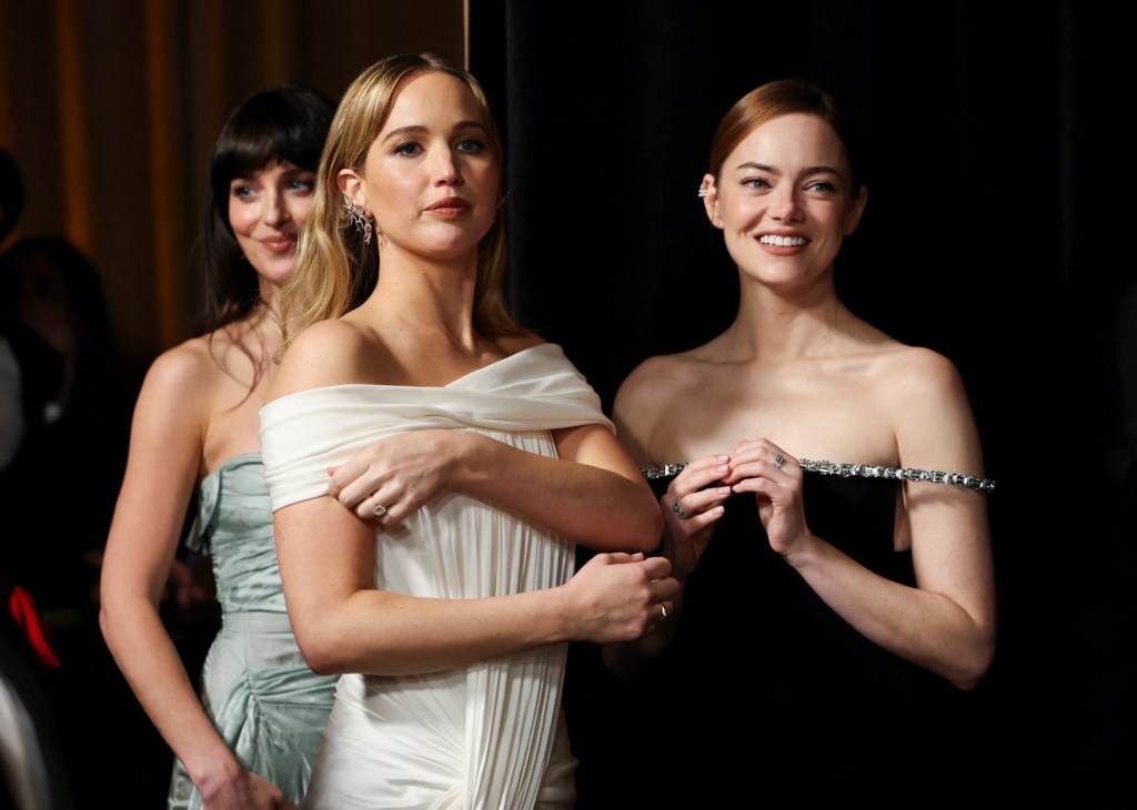 LOS 7 MEJORES LOOKS DE LOS GOVERNORS AWARDS&nbsp;2025